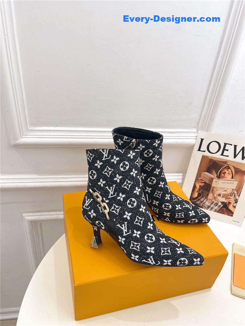 l0vis Vvtt0n lv small square toe metal heel boots