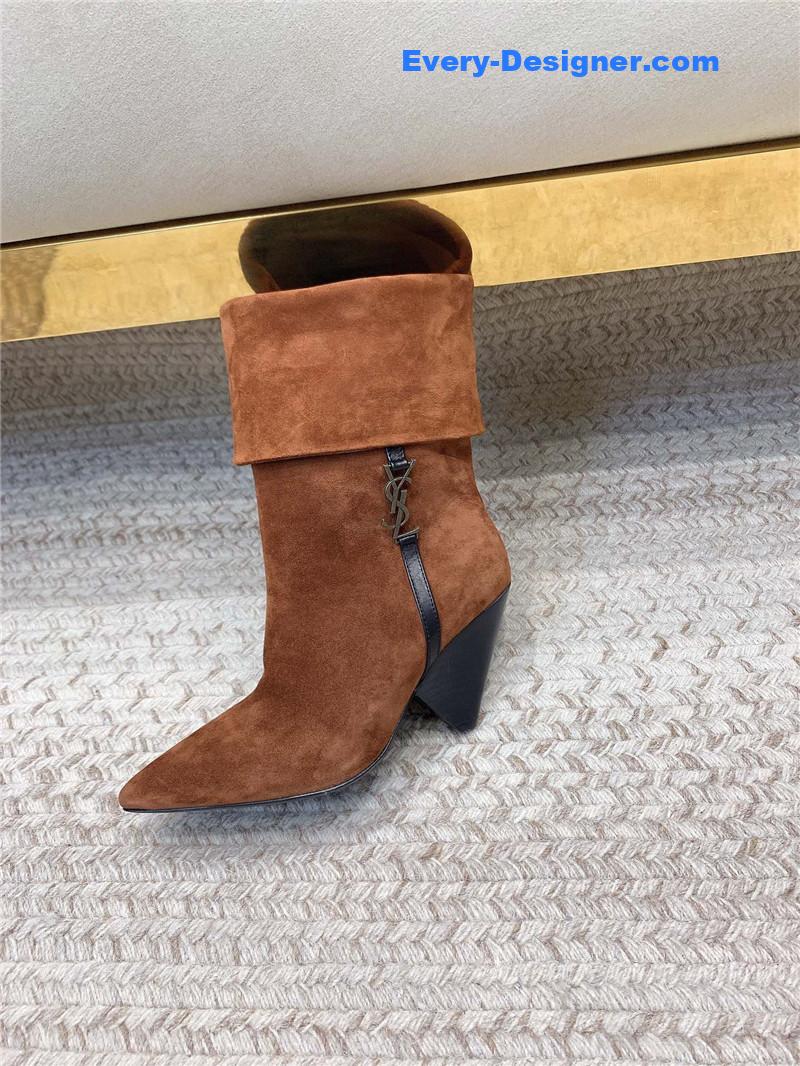 Y51 autumn and winter monogram short boots