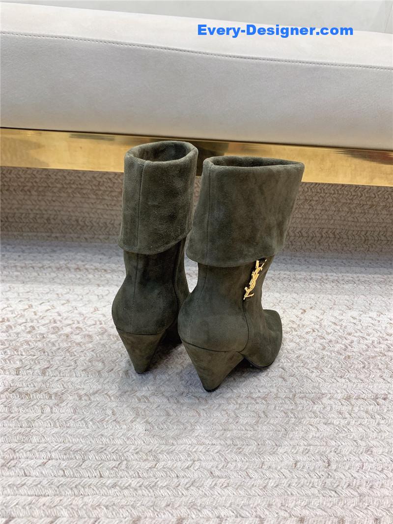 Y51 autumn and winter monogram short boots