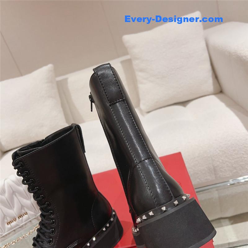Va1e*ntin0 rivet lace-up boots
