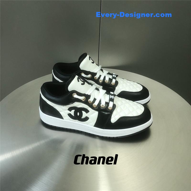 Ch**el black and white panda rhombus casual sneakers