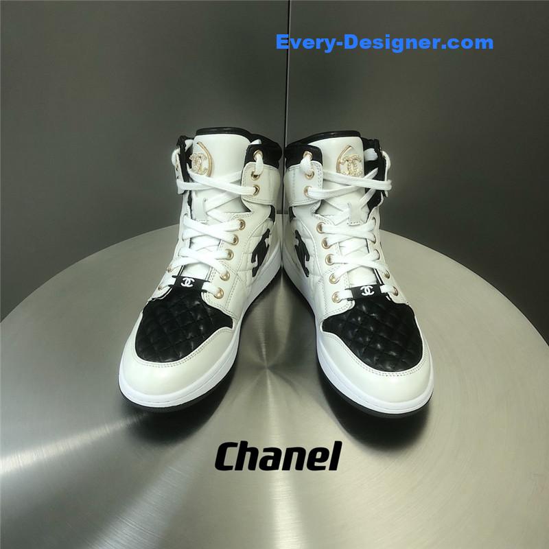 Ch**el black and white panda rhombus casual sneakers
