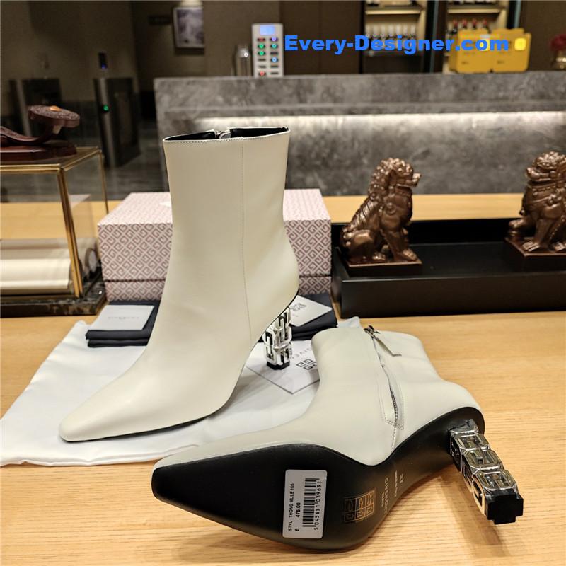 Givenchy G heel small square toe short boots