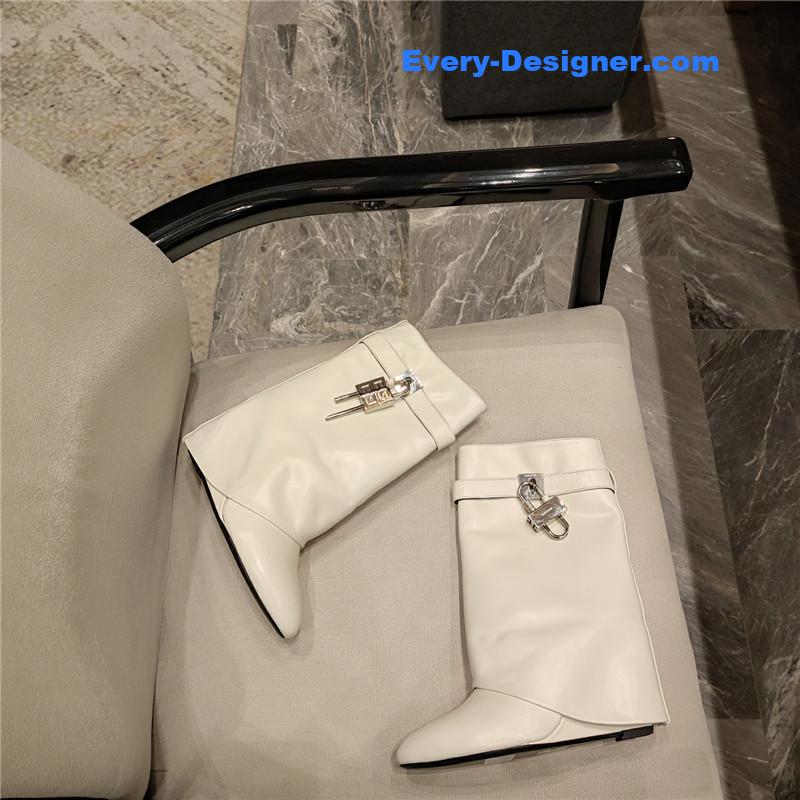Givenchy cropped leg boots