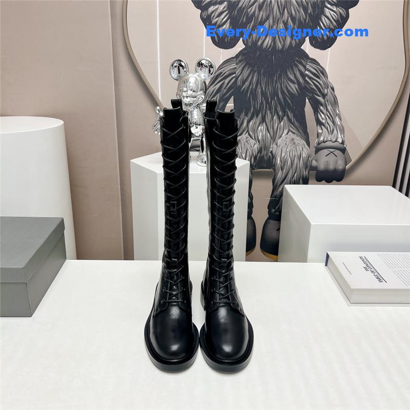 Ba1en*iaga round toe buttoned boots