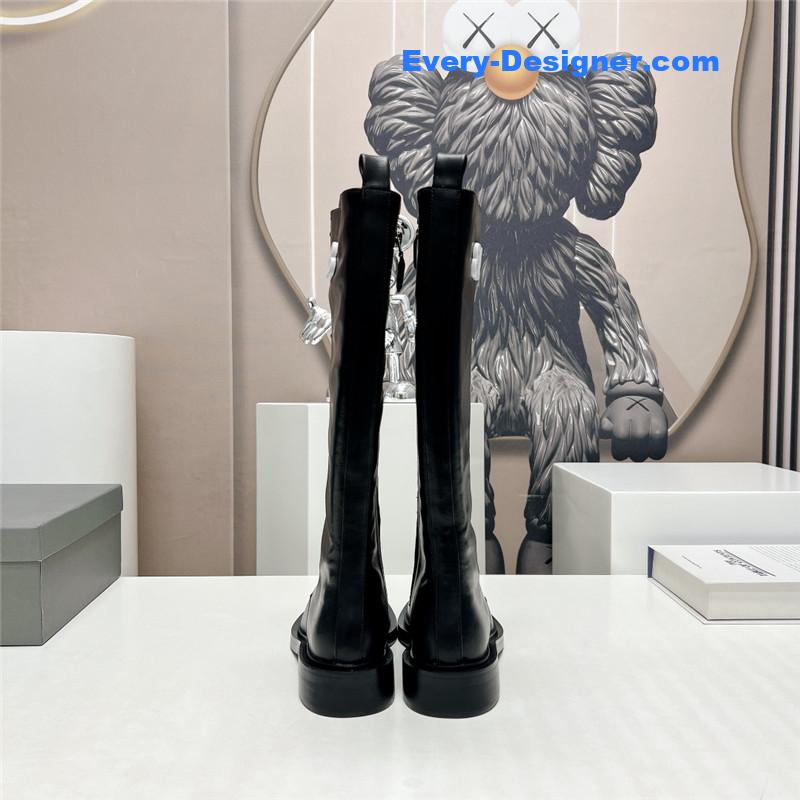 Ba1en*iaga round toe buttoned boots