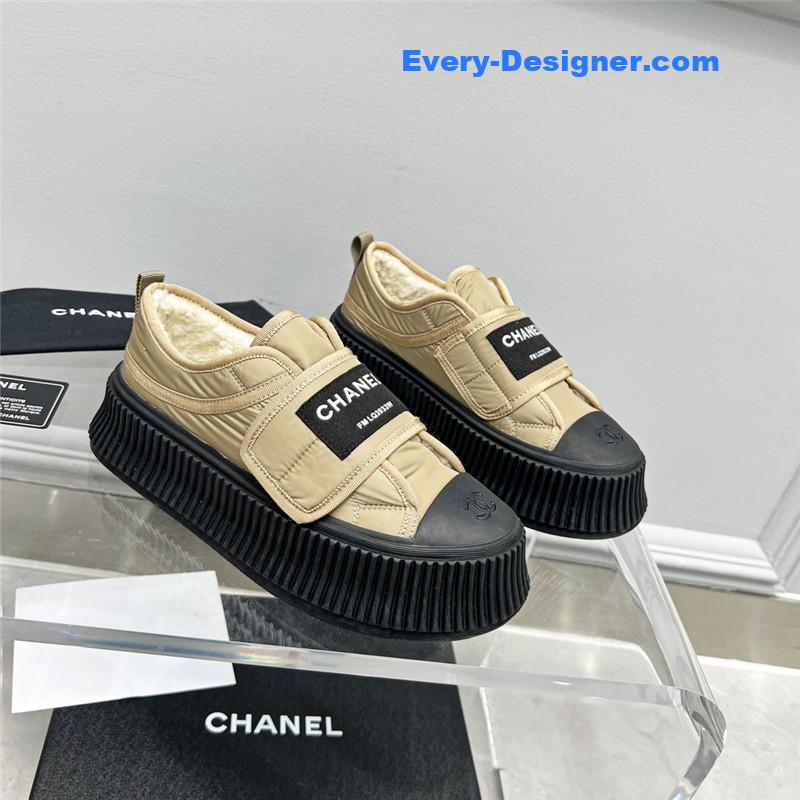 CC new casual sports style bread shoes