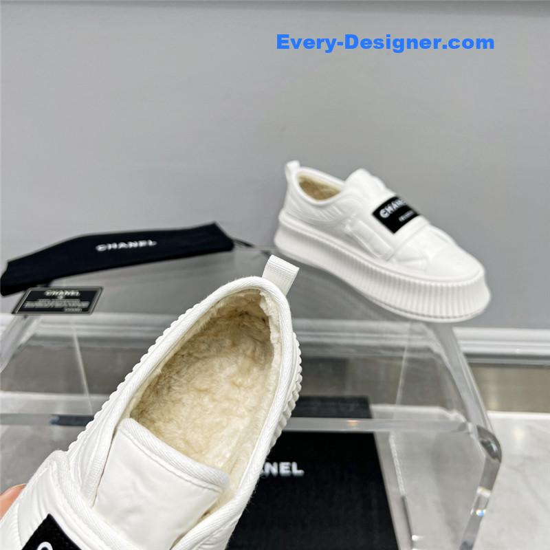 CC new casual sports style bread shoes