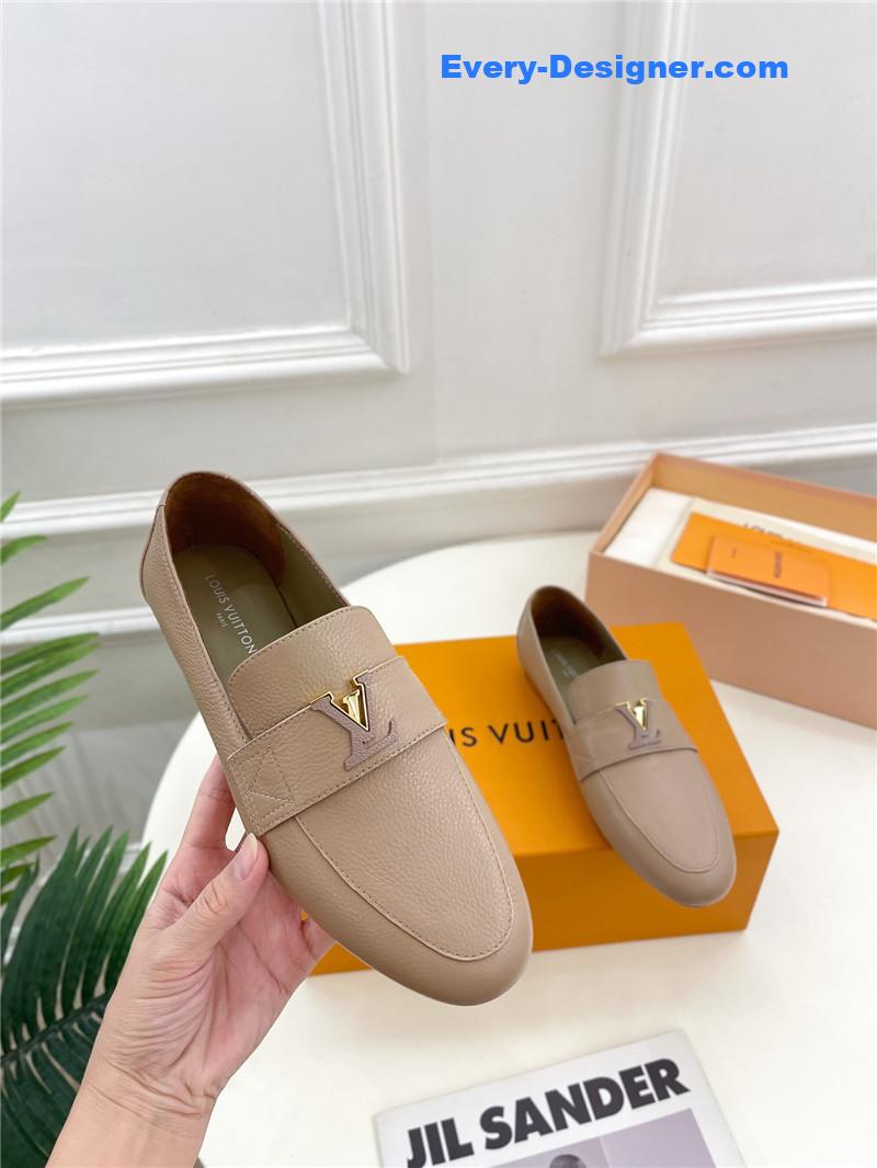 l0vis Vvtt0n lv new flat loafers