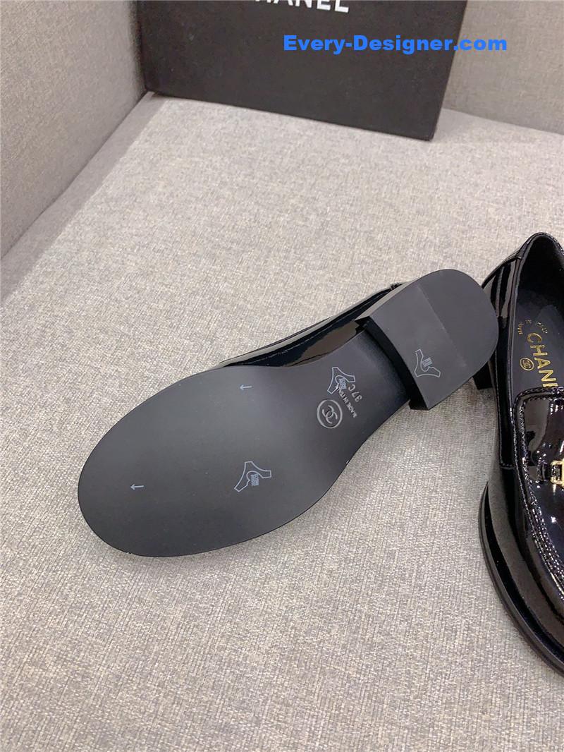 CC new flat loafers