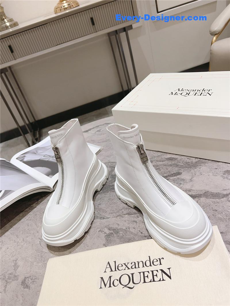 a1exa*der Mcqv*en front zip booties