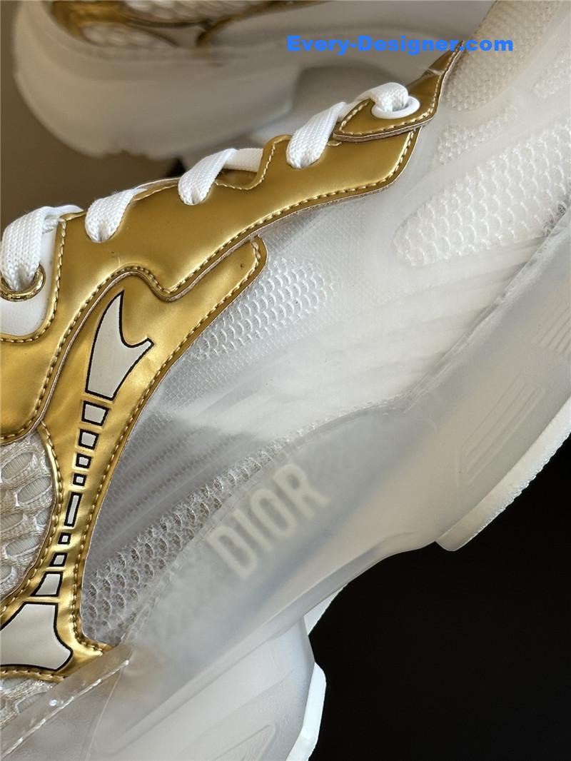 D10r vibe series presbyopic sneakers