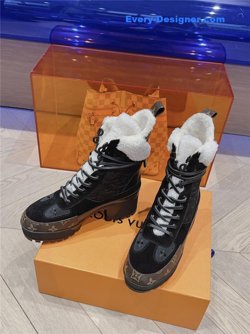 l0vis Vvtt0n lv classic high heel martin boots