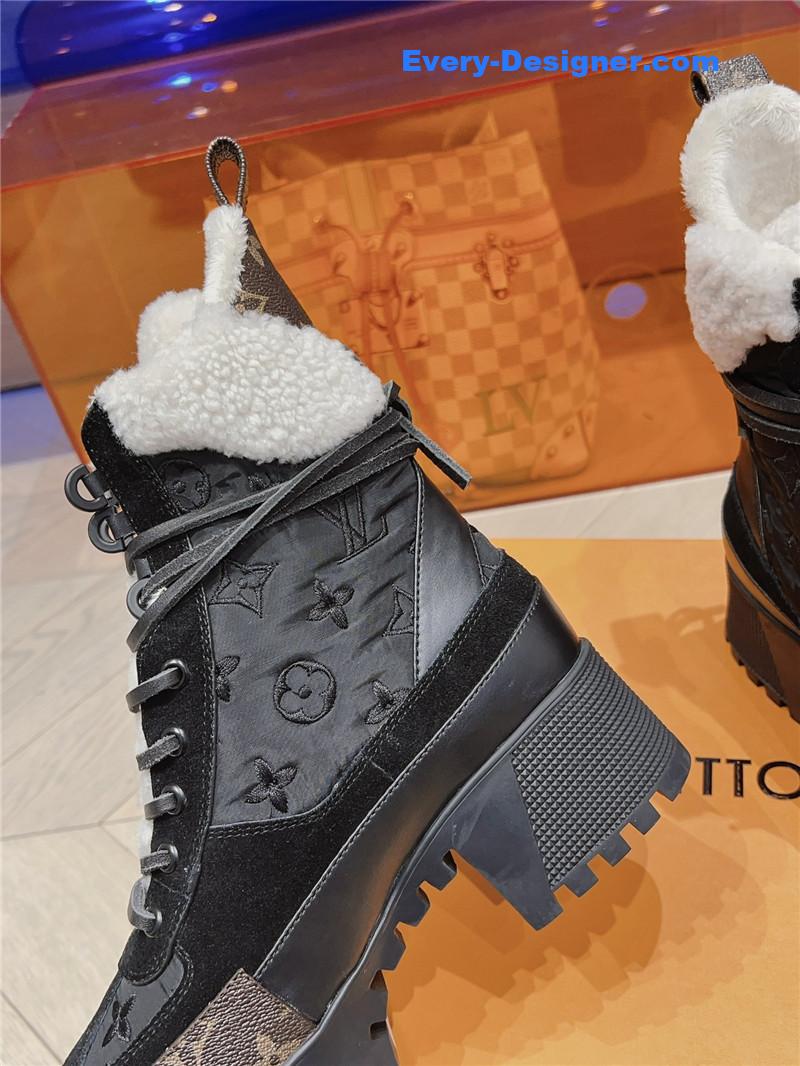 l0vis Vvtt0n lv classic high heel martin boots