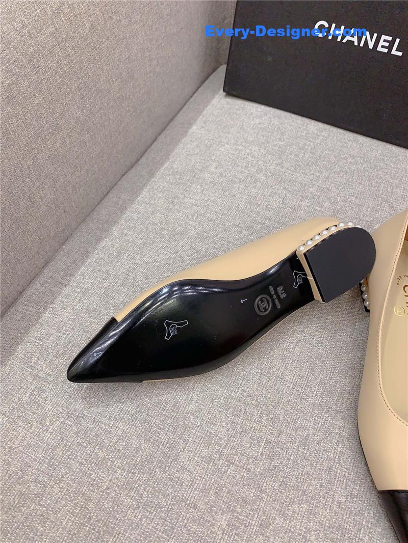 CC new pointed toe flat shoes