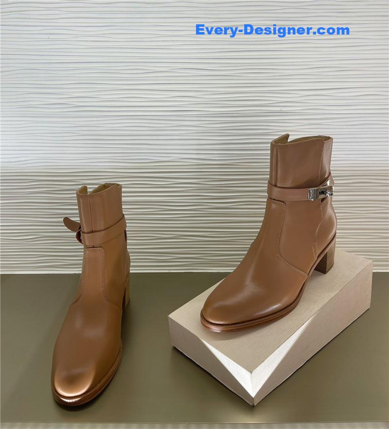 H**me5 new classic kelly buckle leather boots