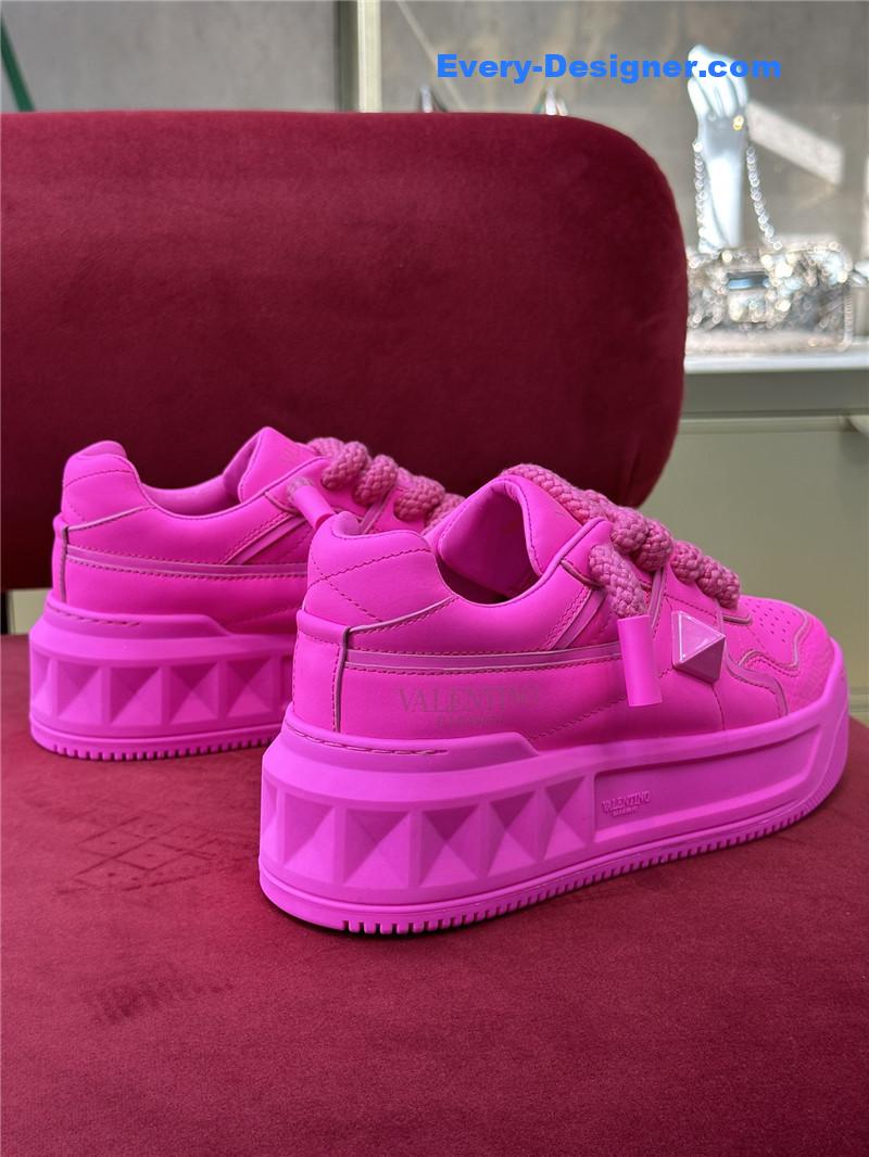 Va1e*ntin0 thick sole casual shoes