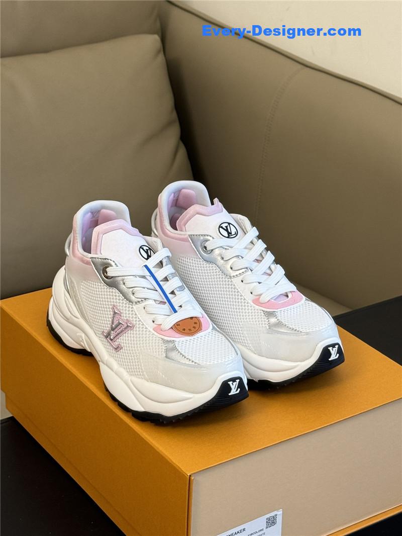 l0vis Vvtt0n lv classic running shoes