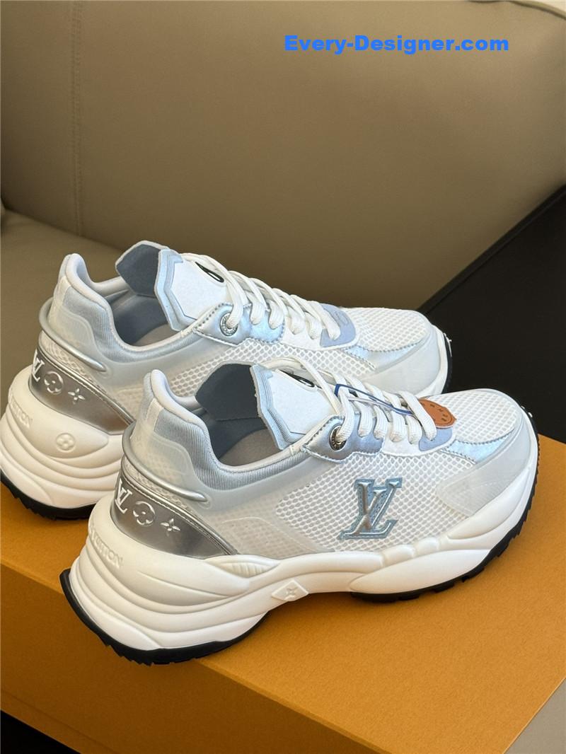l0vis Vvtt0n lv classic running shoes