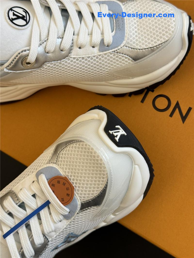 l0vis Vvtt0n lv classic running shoes