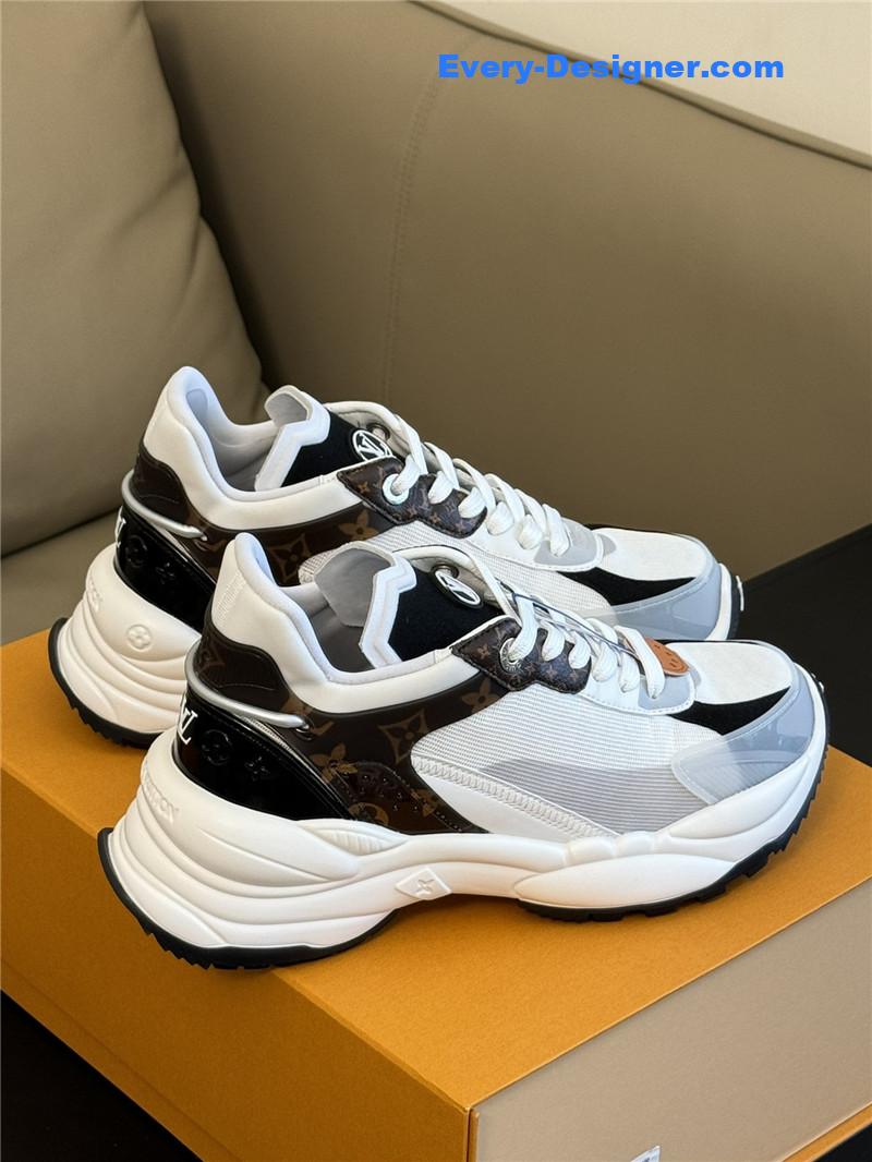 l0vis Vvtt0n lv classic running shoes