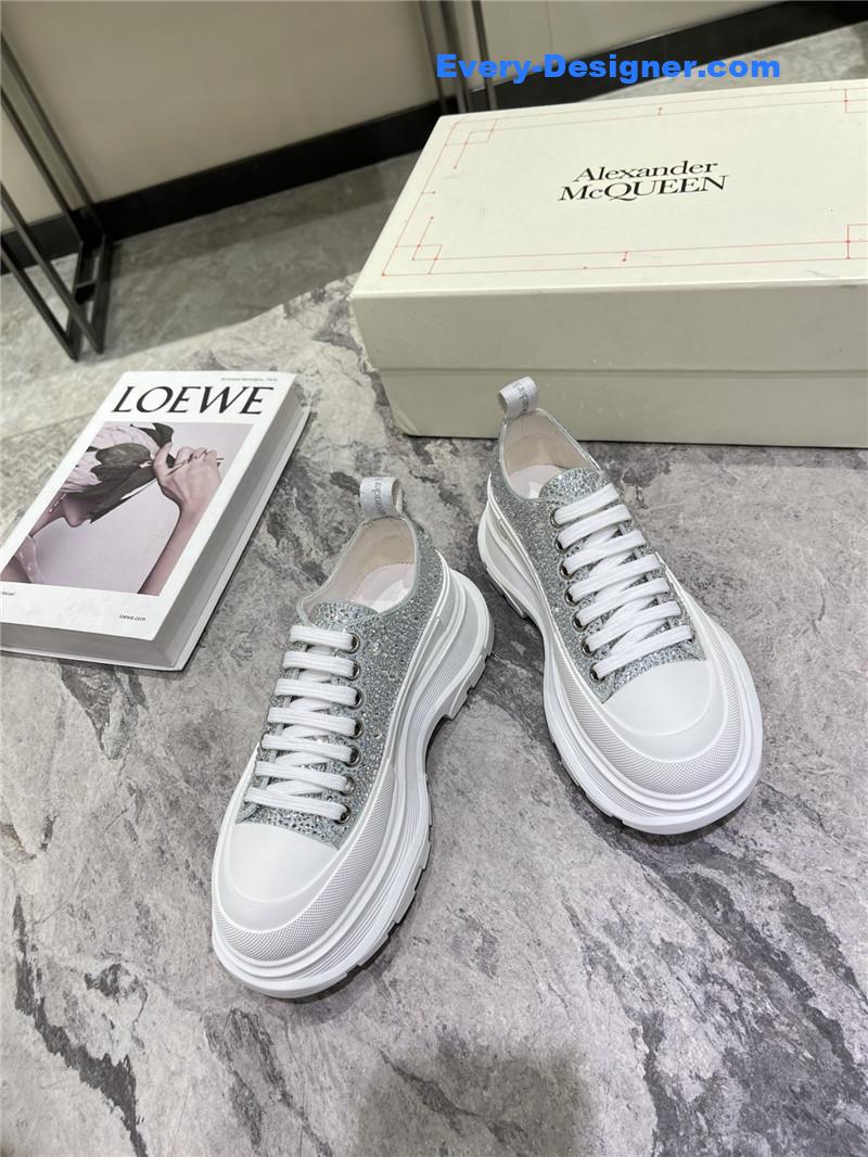 a1exa*der Mcqv*en new canvas series thick-soled dad shoes