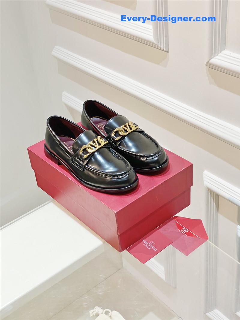 Va1e*ntin0 retro loafers