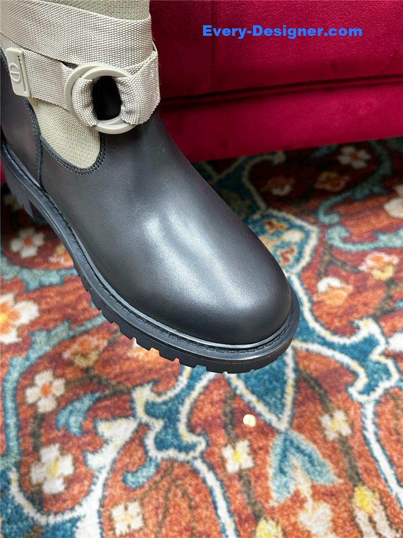 D10r classic knight boots