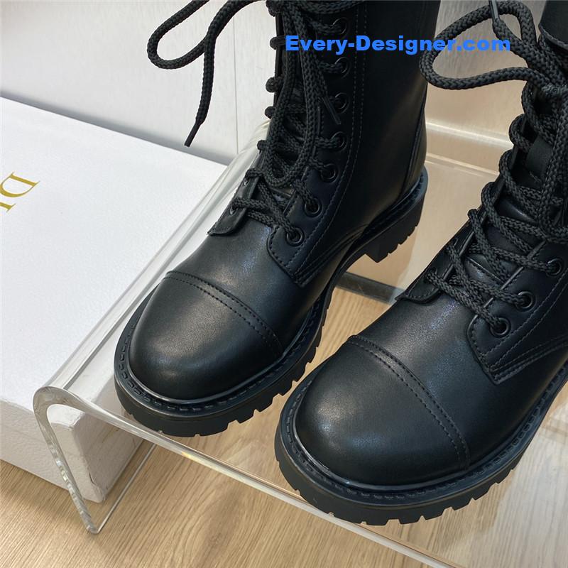 D10r belt buckle low heel round toe lace up knight boots