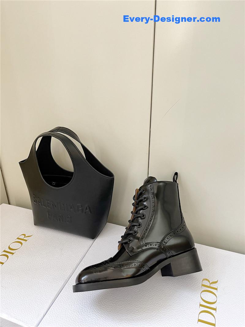 D10r retro british style brogue short boots