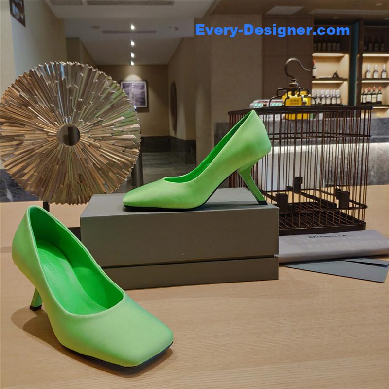 Ba1en*iaga new figure 7 shoes