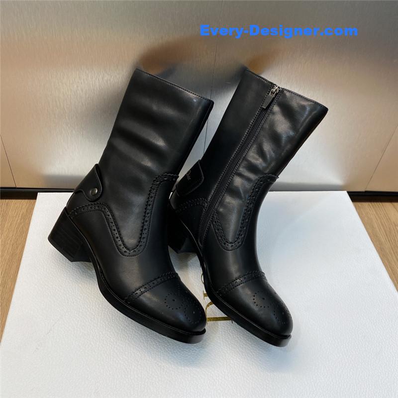 D10r thick heel round toe slip-on belt buckle knight boots