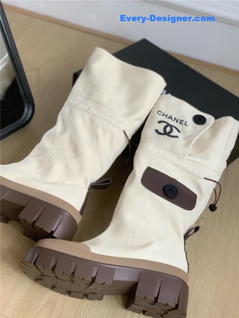 CC hidden canvas boots