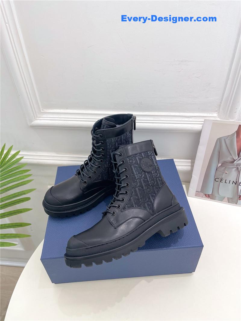 D10r new wool boots
