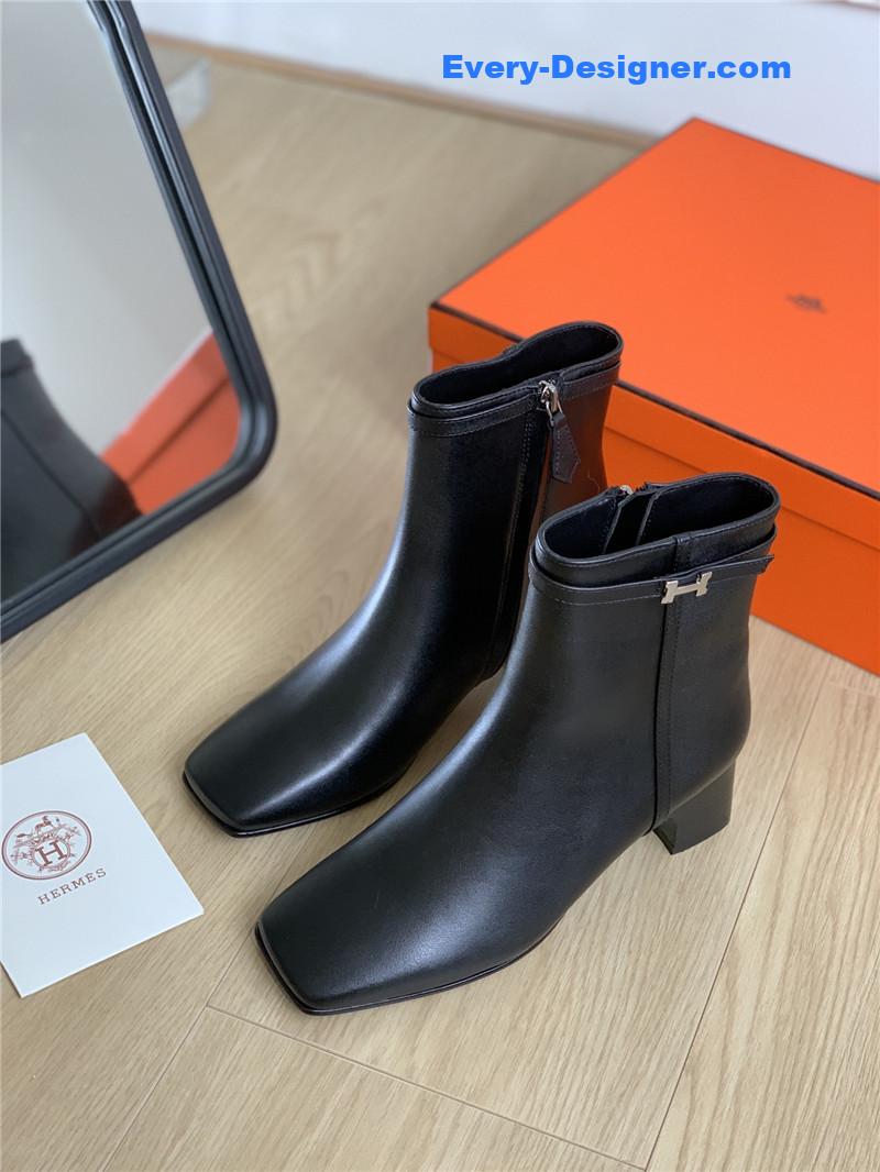 H**me5 calfskin hommage ankle boots