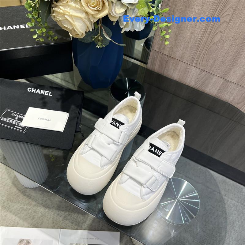 Ch**el new low top thick lace bread shoes