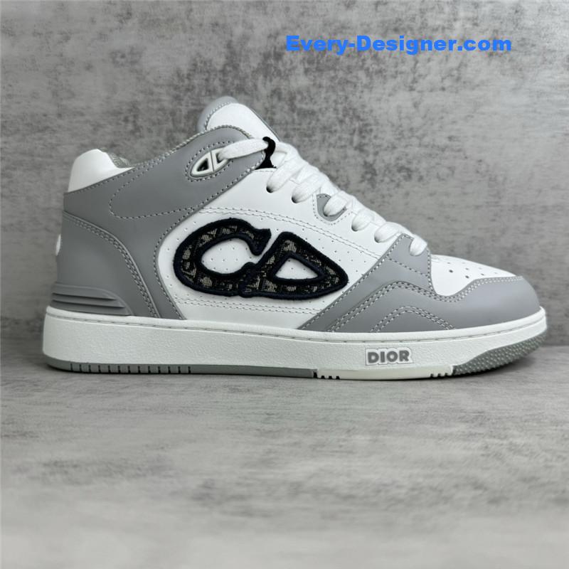 D10r new casual sneakers