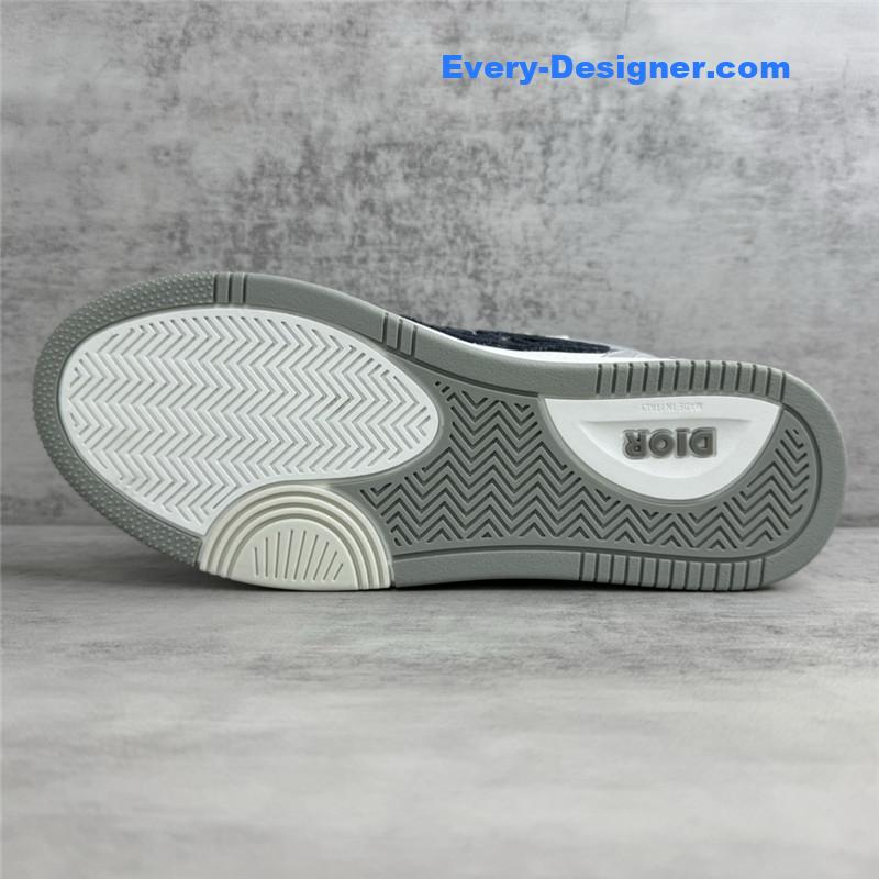 D10r new casual sneakers