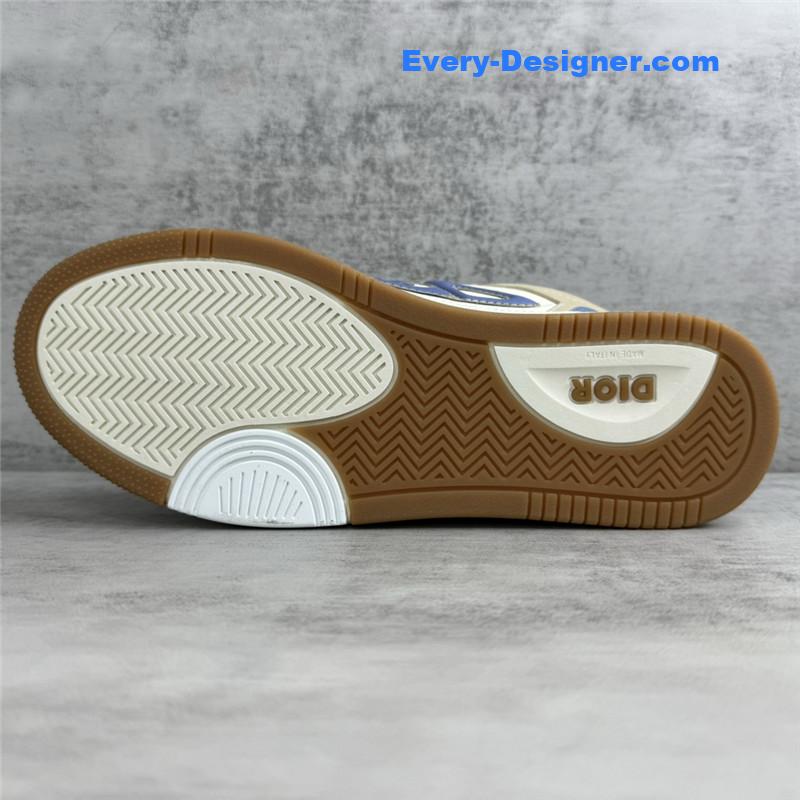 D10r new casual sneakers