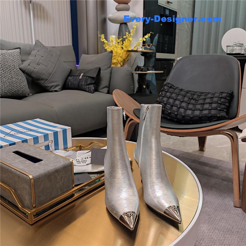 Pra*a silver pointed patent leather heel ankle boots