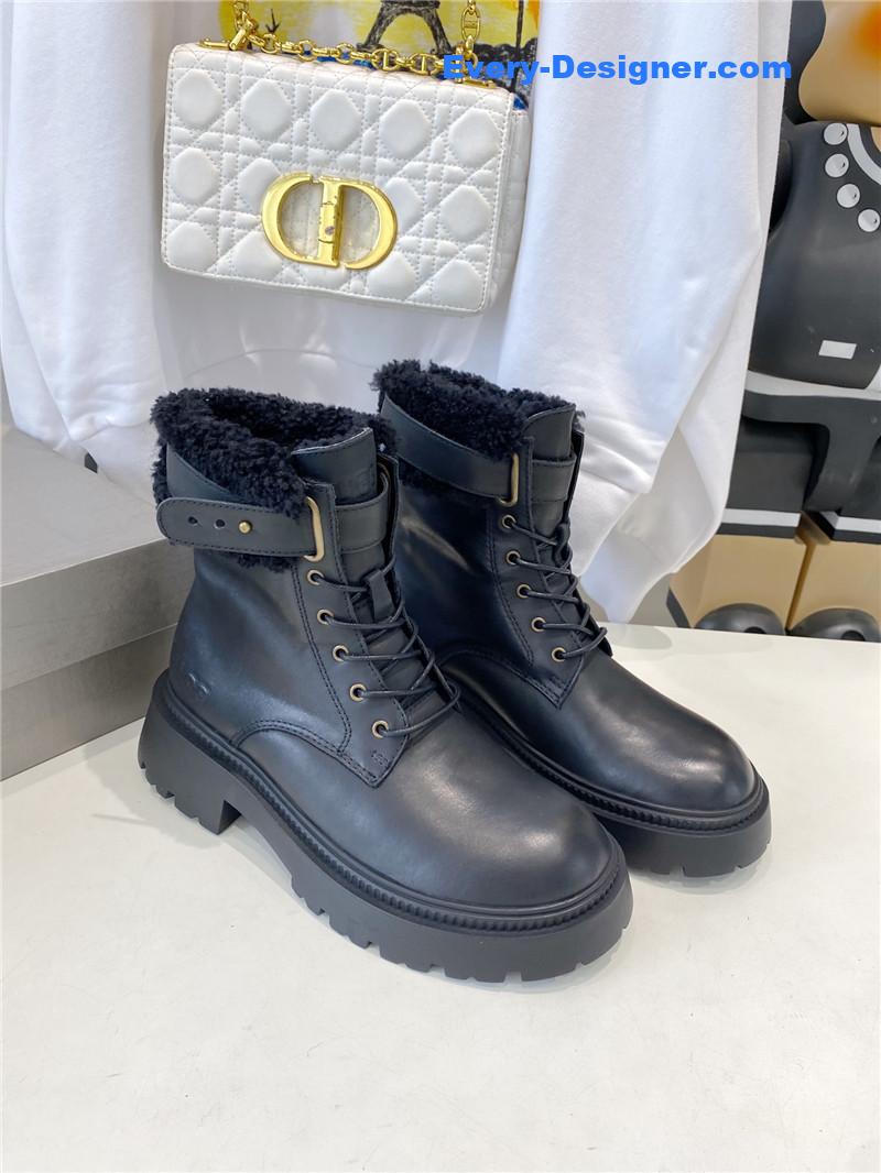 UGG Shearling Lace-Up Boots Black