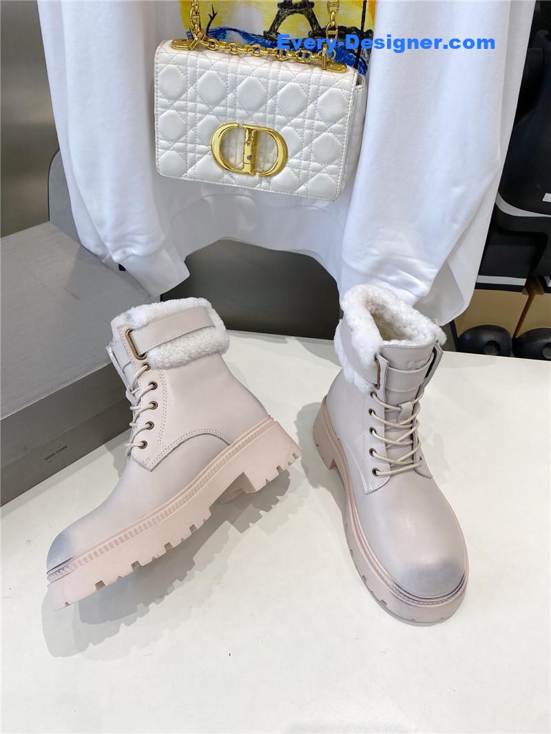 UGG Shearling Lace-Up Boots Gray