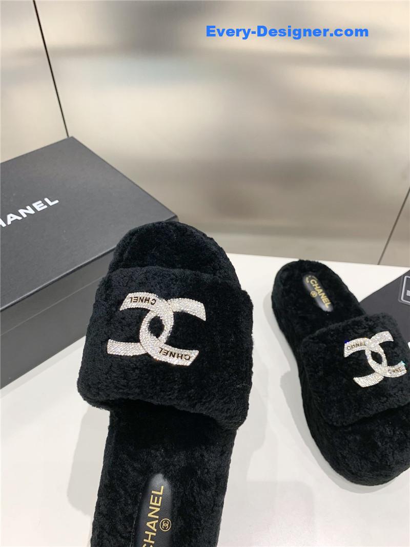 Ch**el double c rhinestone thick sole fur slippers