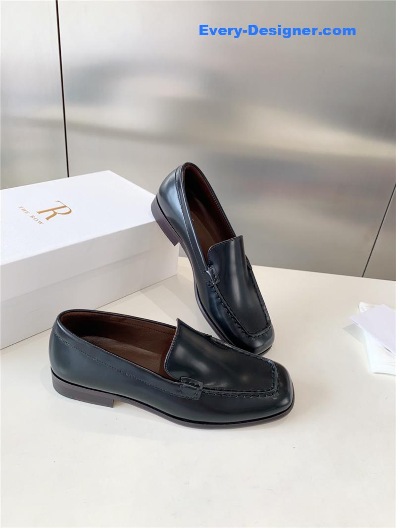 The R0w slip-on loafers