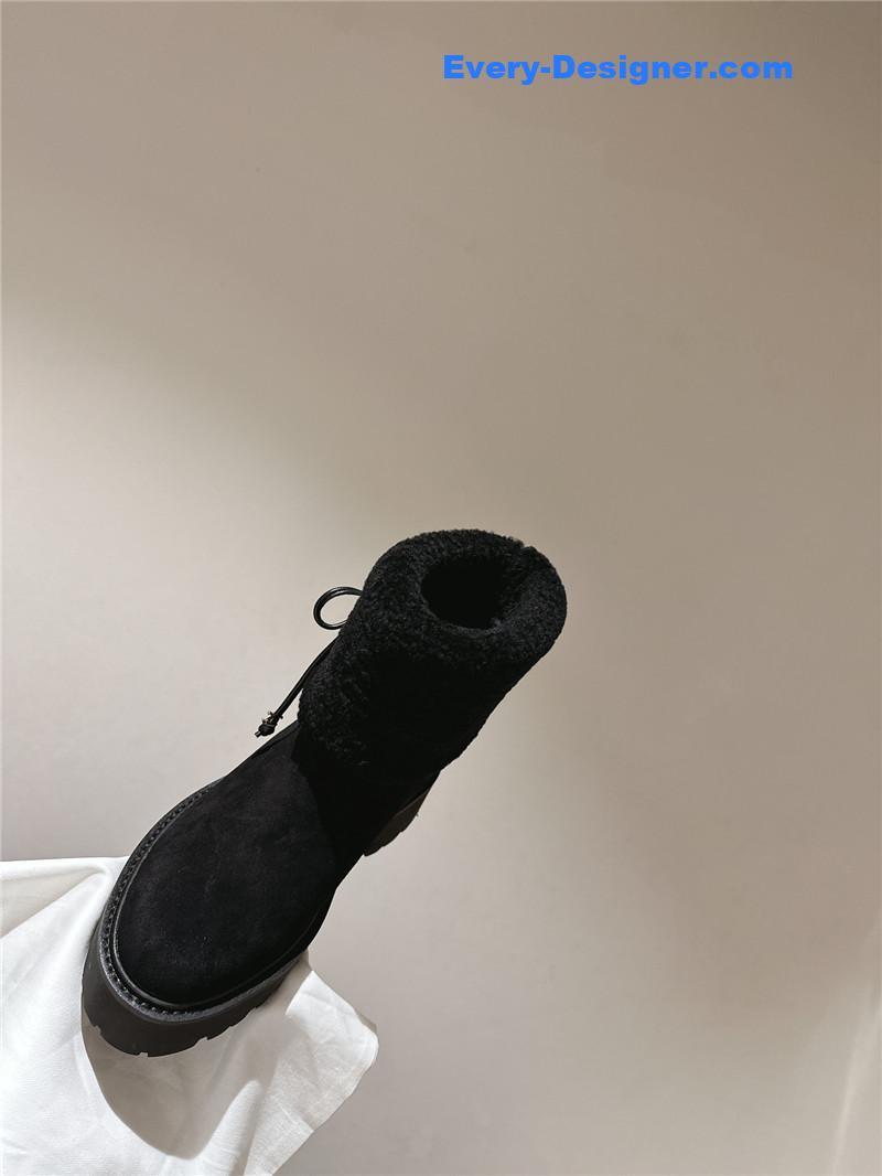 Ce1i*e bulky cropped boot in black