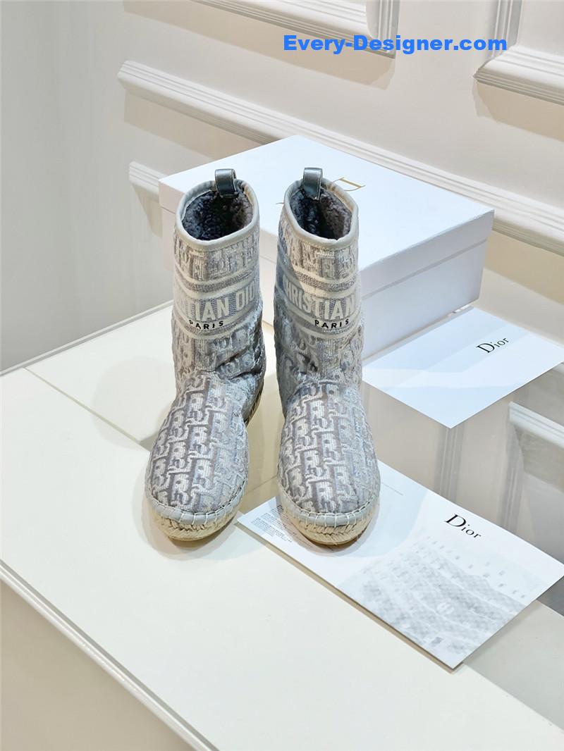 D10r gray velvet monogram granville flat espadrille boots