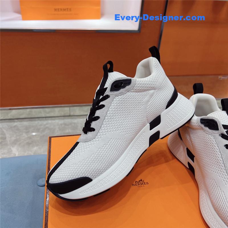 H**me5 new sneakers