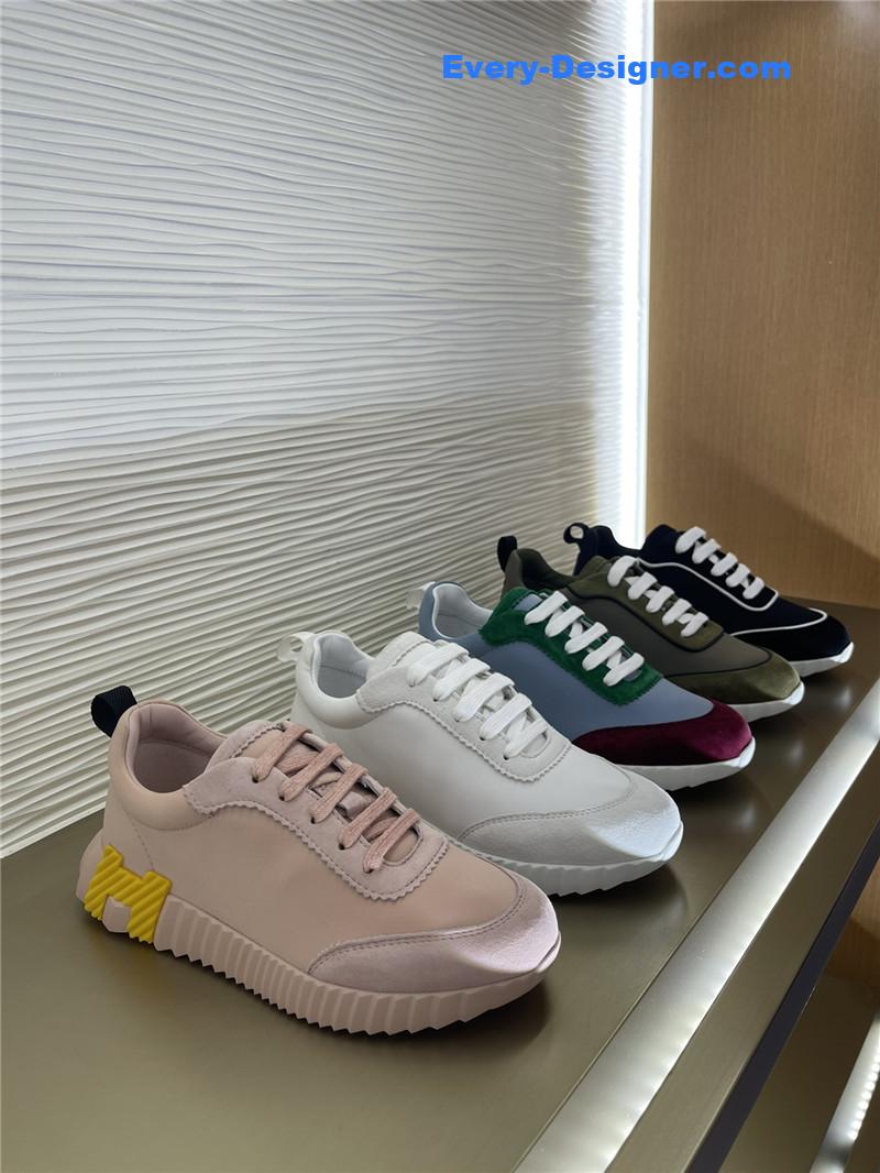 H**me5 bouncing low-top sneakers in green for women