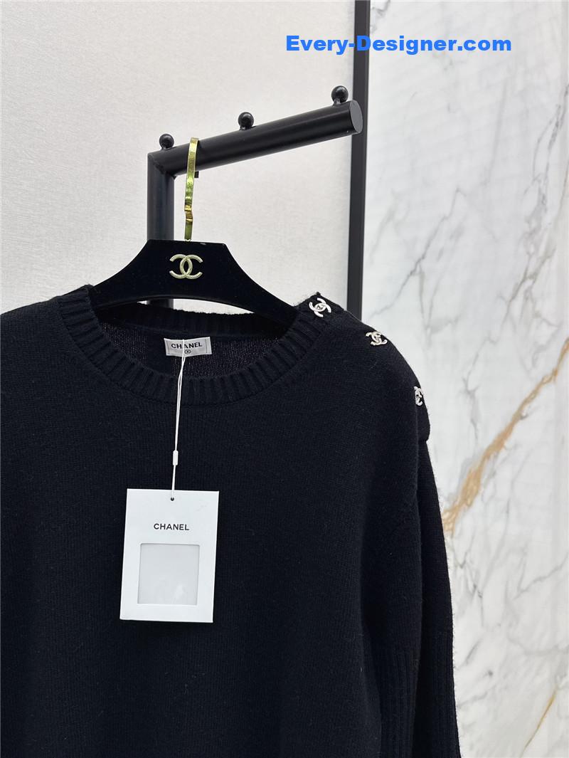 Ch**el lock shoulder sweater replica designer clothes