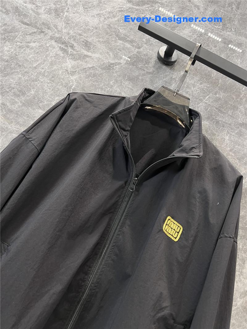 M1um1u zipper jacket + sports shorts set replica clothes